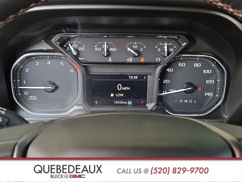 Used 2021 GMC Sierra 1500 AT4 AWD/4WD image 12
