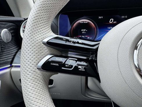 Used 2023 Mercedes-Benz E 450 4MATIC Cabriolet image 29