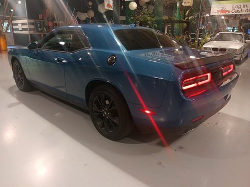 Used 2020 Dodge Challenger GT w/ Blacktop Package AWD/4WD image 15