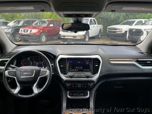 Used 2020 GMC Acadia SLE FWD image 21
