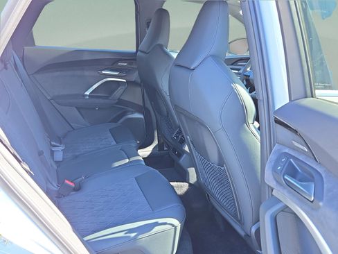 New 2025 Audi SQ5 Premium Plus image 17