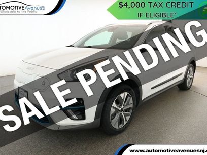 Used 2022 Kia Niro EX