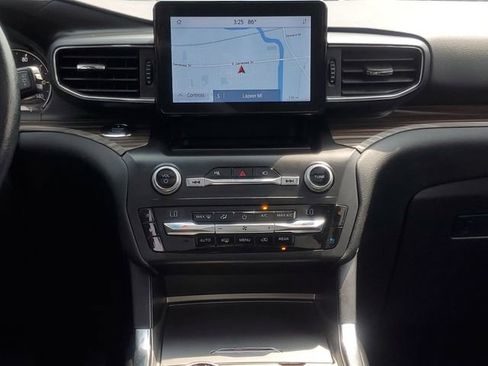 Used 2020 Ford Explorer Limited w/ Equipment Group 310A image 26
