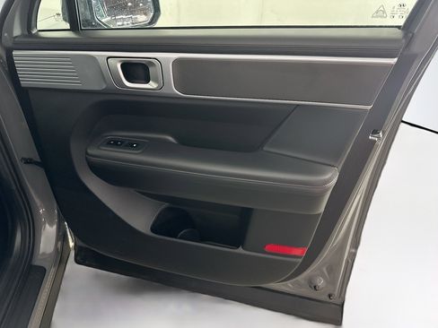 Used 2025 Hyundai Santa Fe SEL image 33