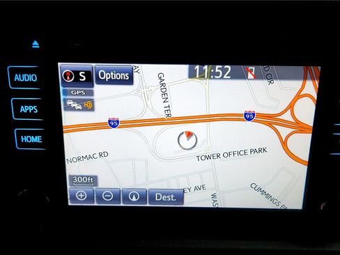 Used 2016 Toyota Sienna XLE Premium w/ Protection Package image 34