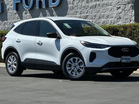 New 2025 Ford Escape Active w/ Tech Pack #1 image 2