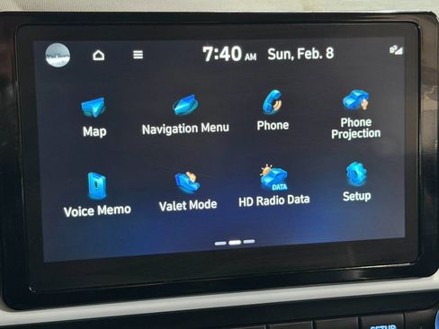 Used 2023 Hyundai Venue Limited image 38