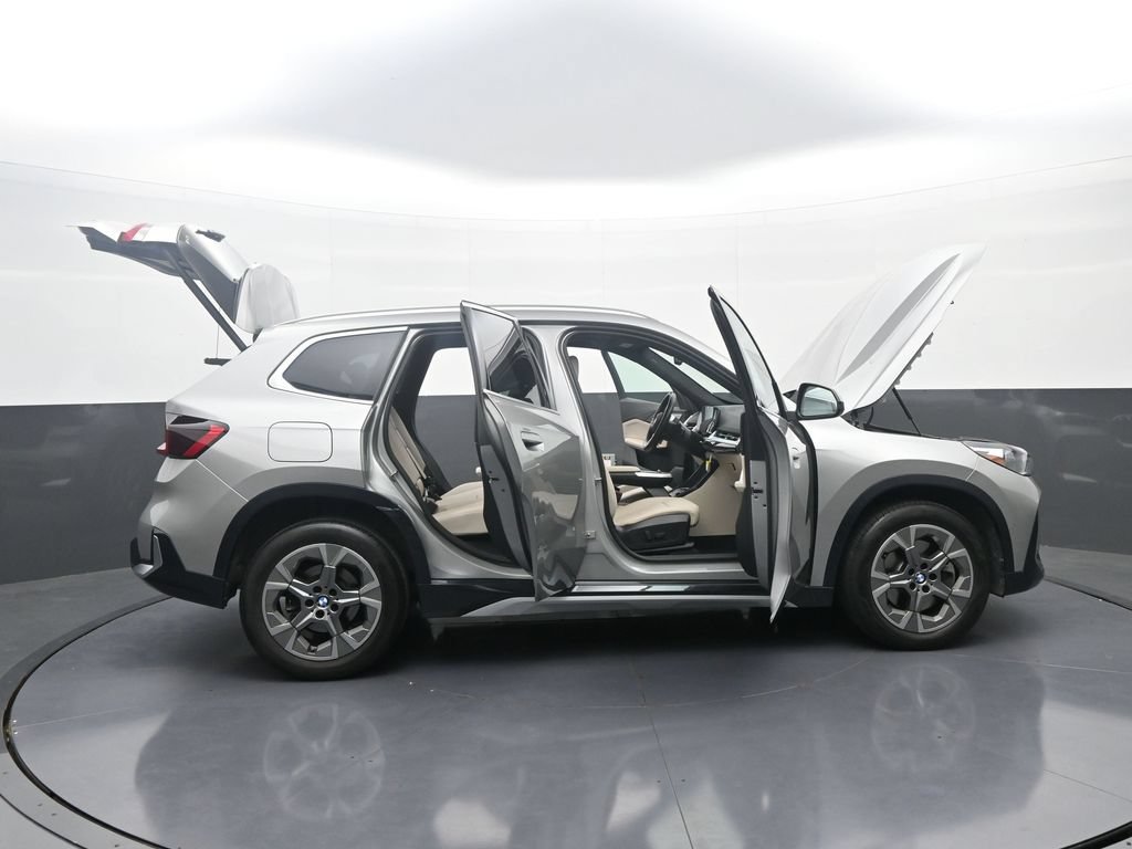 Used 2024 BMW X1 xDrive28i w/ Convenience Package AWD/4WD image 45
