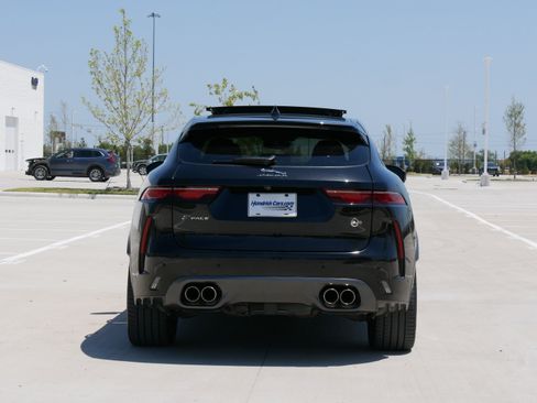 Used 2021 Jaguar F-PACE SVR AWD/4WD image 8