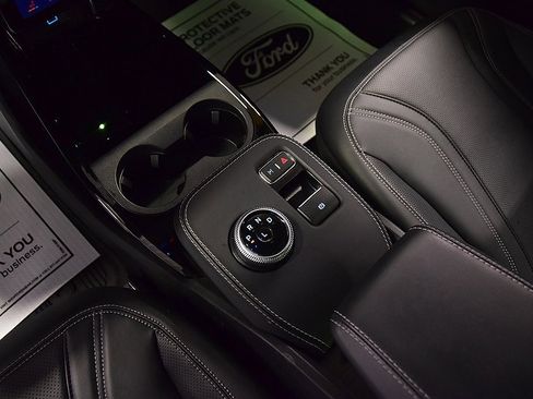 Used 2024 Ford Mustang Mach-E Premium image 24