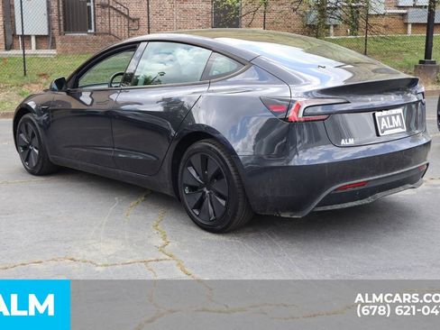 Used 2025 Tesla Model 3 Long Range image 9