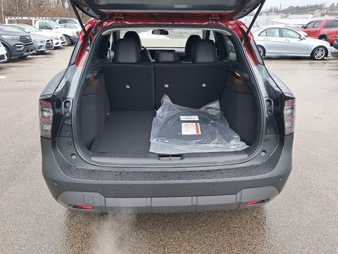 New 2026 Nissan Kicks SR w/ Cold Weather Package image 24