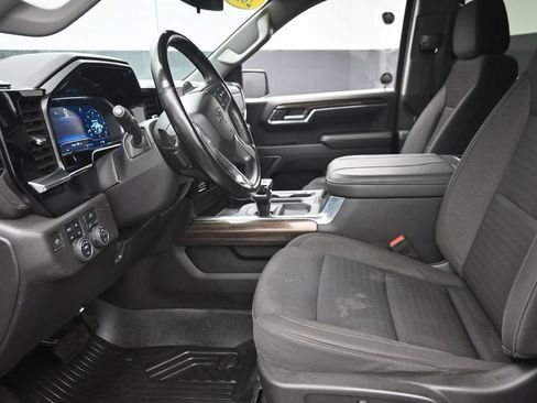 Used 2023 Chevrolet Silverado 1500 LT Trail Boss w/ Protection Package AWD/4WD image 16