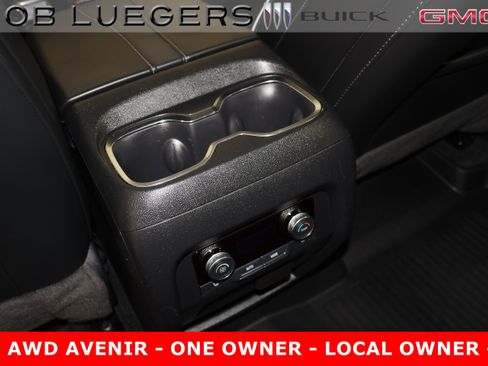 Certified 2025 Buick Enclave Avenir image 13