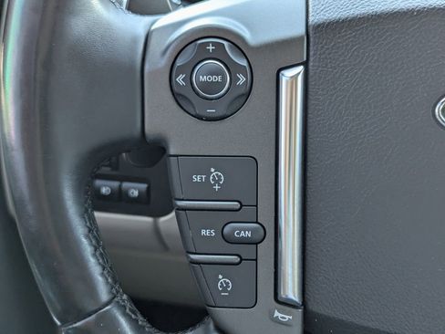 Used 2016 Land Rover LR4 HSE Silver Edition image 28