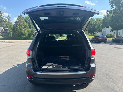 Used 2015 Jeep Grand Cherokee Limited AWD/4WD image 16