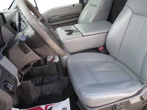 Used 2015 Ford F250 XL image 19
