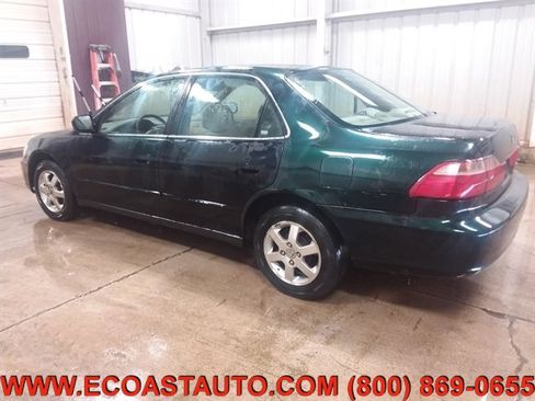 Used 2000 Honda Accord SE image 2