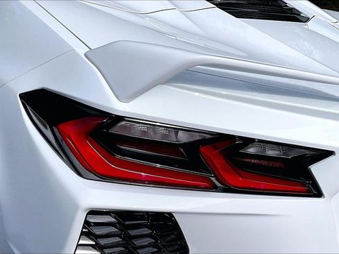 Used 2024 Chevrolet Corvette Stingray Preferred Conv w/ Z51 Performance Package image 18