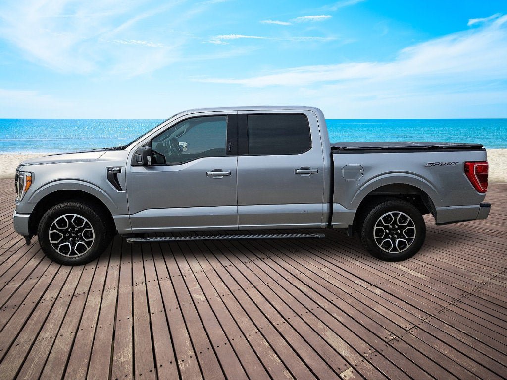 Used 2022 Ford F150 XLT w/ Equipment Group 302A High RWD image 7