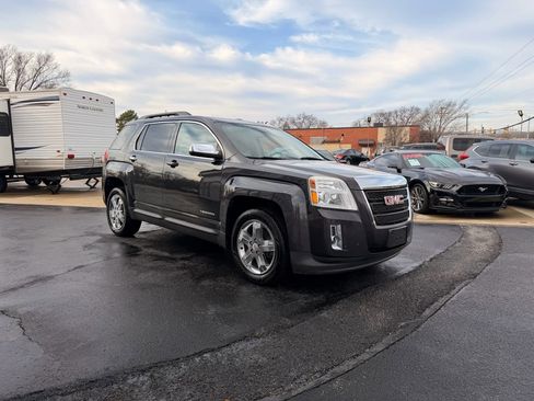 Used 2013 GMC Terrain SLT w/ Chrome and Technology Package image 8