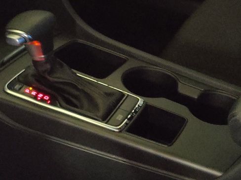 Used 2017 Kia Optima LX image 26