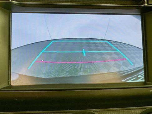 Used 2015 Toyota RAV4 LE image 21