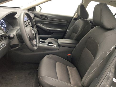 Used 2024 Nissan Altima 2.5 S image 17