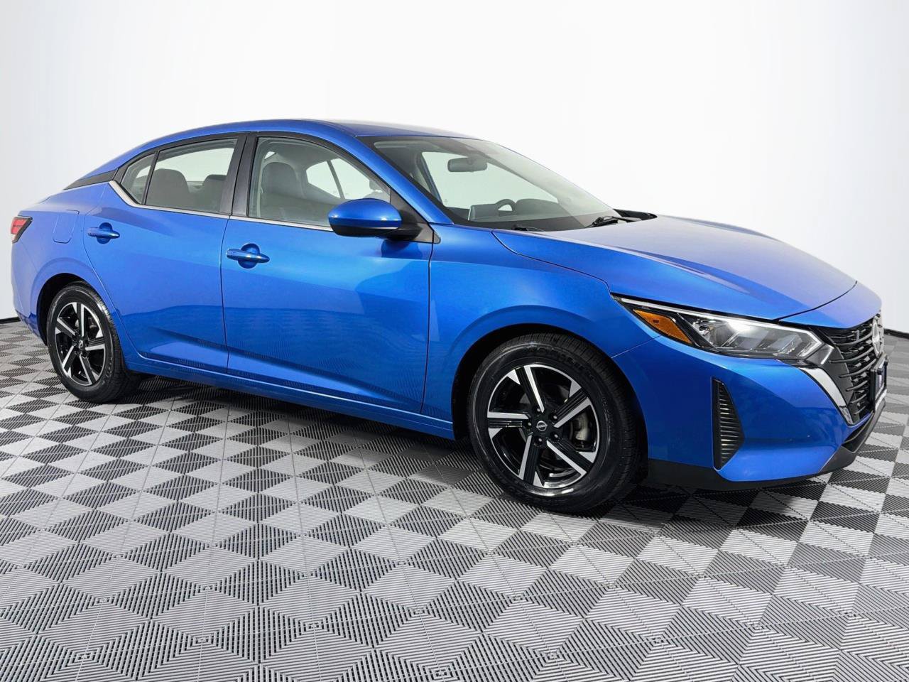 Used 2024 Nissan Sentra SV FWD image 27