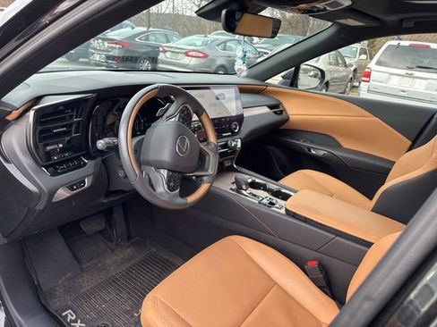 Used 2024 Lexus RX 350h image 8