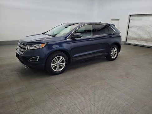 Used 2017 Ford Edge SEL w/ Equipment Group 201A AWD/4WD image 2