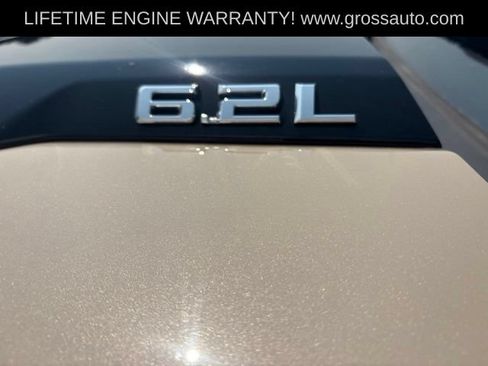Used 2022 Chevrolet Silverado 1500 ZR2 w/ Technology Package AWD/4WD image 12