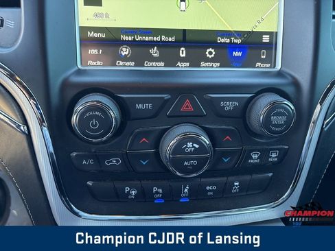 Used 2018 Jeep Grand Cherokee SRT image 38