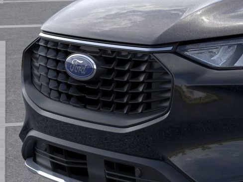 New 2025 Ford Escape SE image 17