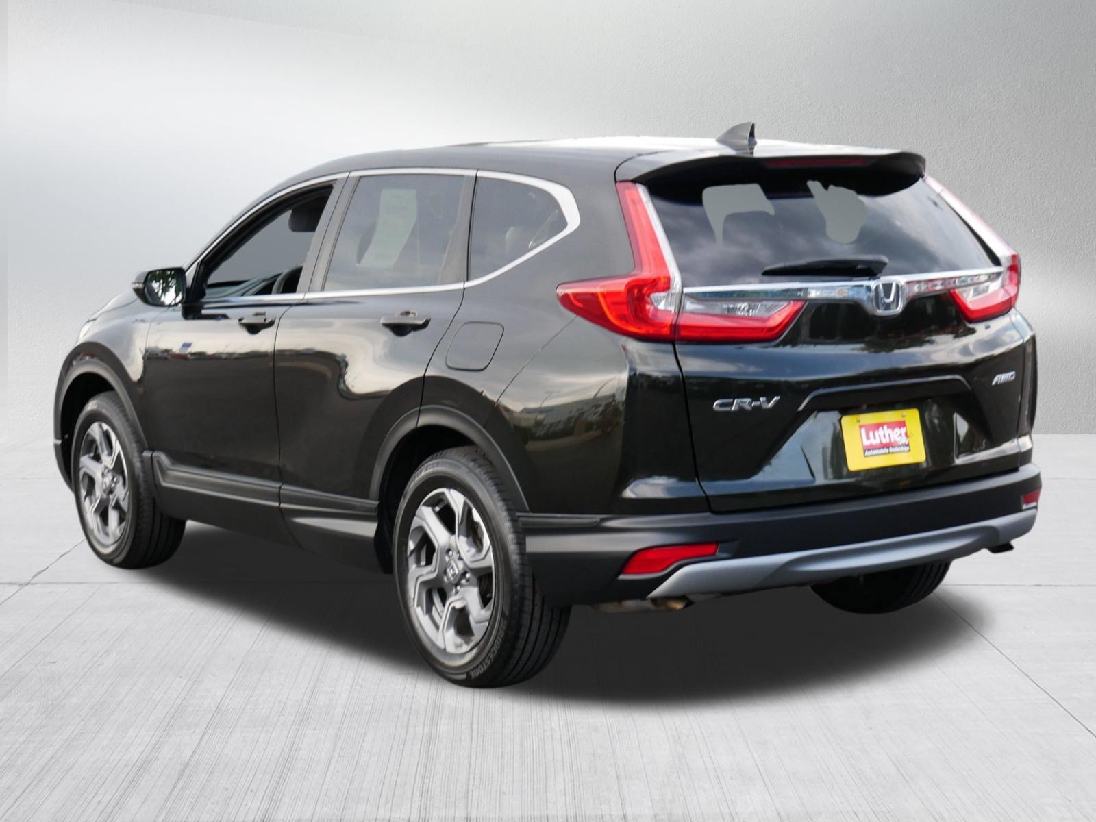 Used 2017 Honda CR-V EX image 5