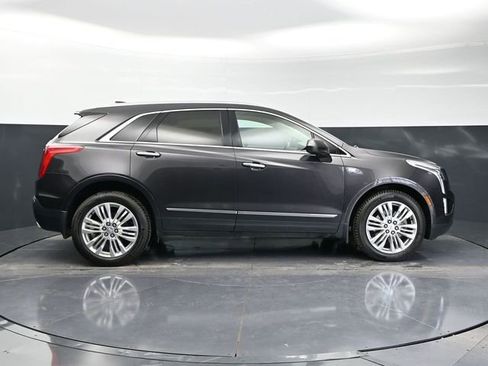 Used 2017 Cadillac XT5 Premium Luxury image 4