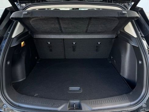 Used 2023 Buick Encore GX Essence w/ Experience Buick Package image 9