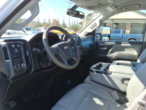Used 2019 Chevrolet Silverado 3500 W/T w/ WT Convenience Package image 22