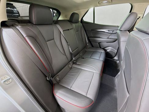 Used 2023 Buick Envision Essence w/ Sport Touring Package image 25