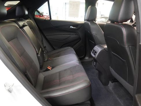 Used 2024 Chevrolet Equinox RS AWD/4WD image 35
