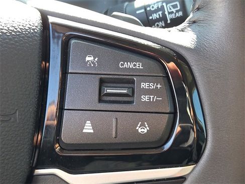 Used 2025 Honda Odyssey EX-L image 25