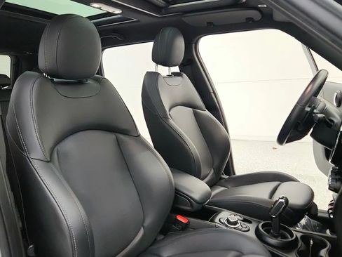 Used 2023 MINI Cooper Countryman S w/ Premium Package image 36