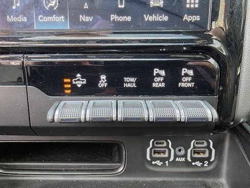 Used 2022 RAM 1500 Laramie AWD/4WD image 23