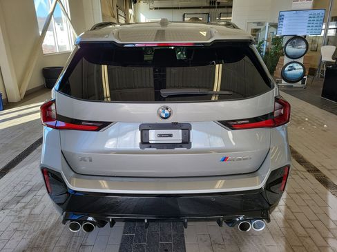 Used 2024 BMW X1 M35i w/ M Sport Professional Package image 6