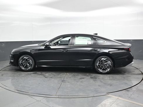 New 2026 Hyundai Sonata SEL FWD image 8