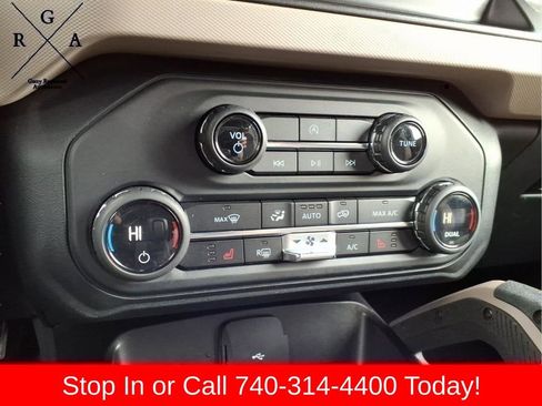 Used 2021 Ford Bronco Big Bend w/ Sasquatch Package AWD/4WD image 26