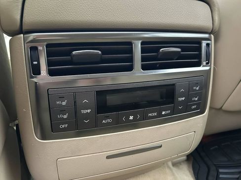 Used 2010 Lexus LX 570 4WD image 16