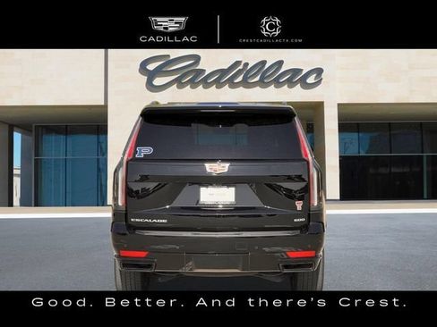 Used 2024 Cadillac Escalade Sport w/ Touring Package AWD/4WD image 6