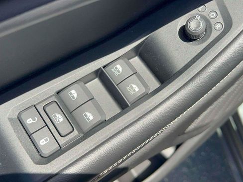 Used 2024 Jeep Grand Cherokee L Laredo AWD/4WD image 22