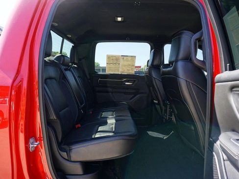 Used 2020 RAM 1500 Sport w/ Comfort & Convenience Group AWD/4WD image 32